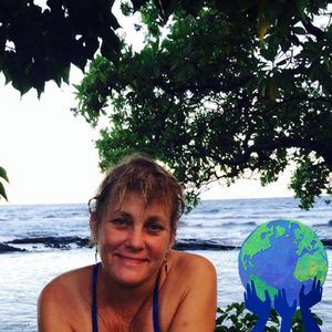 Meet your Posher, Leigh